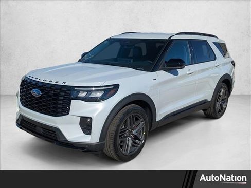 New 2026 Ford Explorer ST-Line w/ ST-Line Street Pack image 1
