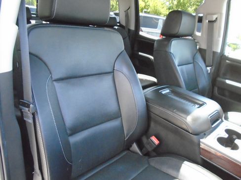 Used 2017 GMC Sierra 1500 SLT AWD/4WD image 59