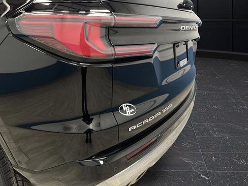 Used 2024 GMC Acadia Denali w/ Super Cruise Package image 37