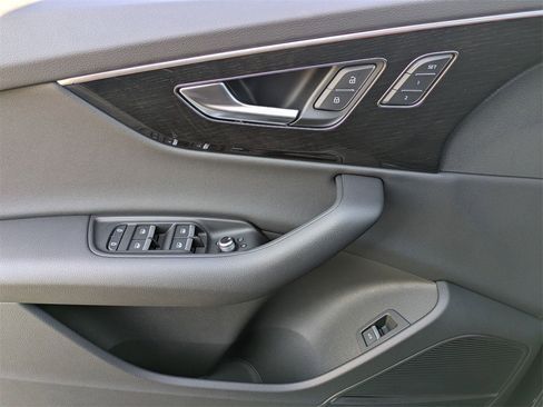 New 2026 Audi Q7 2.0T Premium image 10