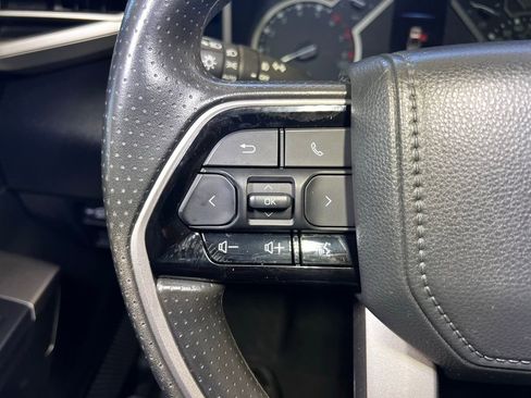 Used 2022 Toyota Tundra SR5 w/ SR5 Convenience Package image 24