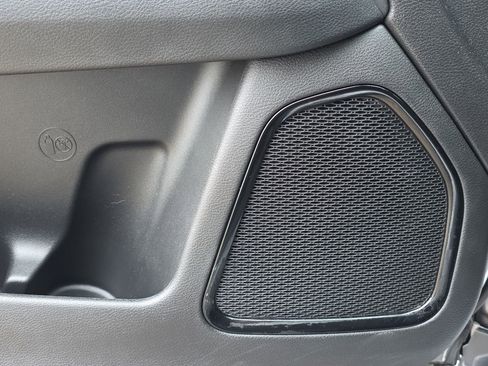 Used 2022 Jeep Compass Trailhawk image 31