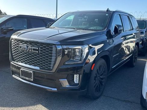 Used 2024 GMC Yukon Denali Ultimate AWD/4WD image 8