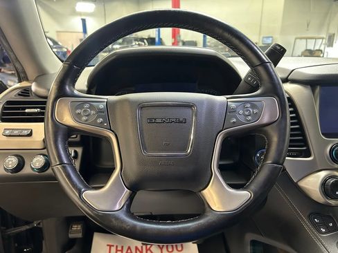 Used 2019 GMC Yukon Denali w/ Denali Ultimate Package AWD/4WD image 14
