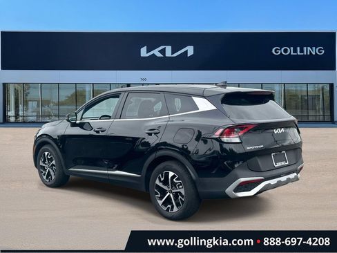 Certified 2024 Kia Sportage EX FWD image 3