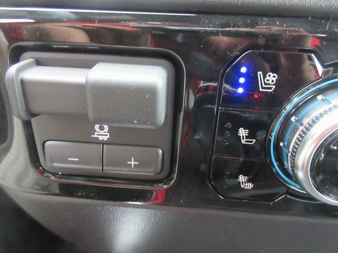 New 2026 GMC Sierra 1500 SLT w/ SLT Convenience Package image 20