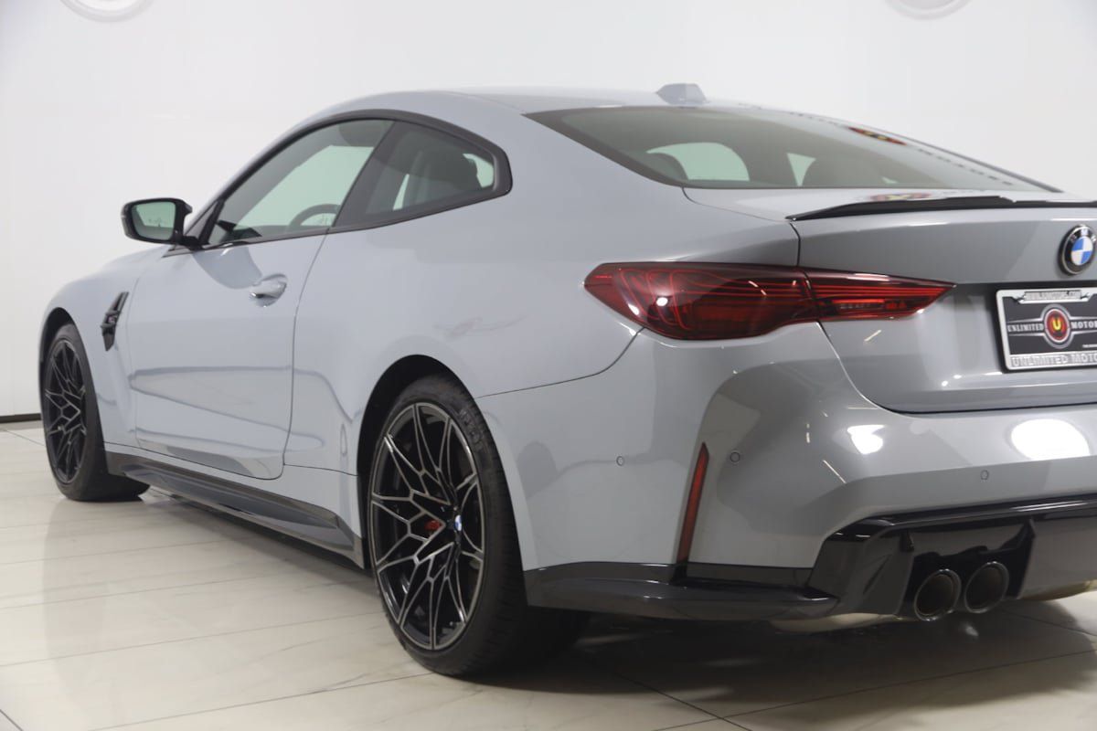 Used 2025 BMW M4 Competition w/ Executive Package RWD image 28