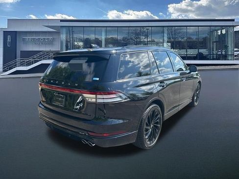 New 2026 Lincoln Aviator Reserve AWD/4WD image 8