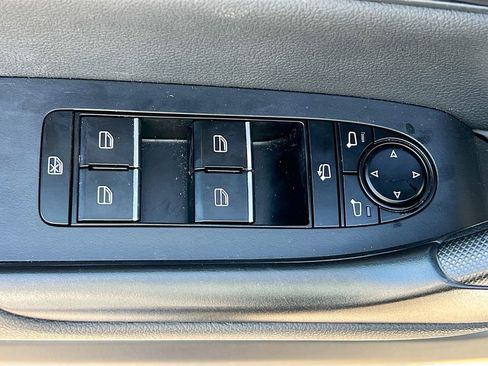 Used 2025 MAZDA CX-50 2.5 Hybrid w/ Premium Plus Pkg image 20