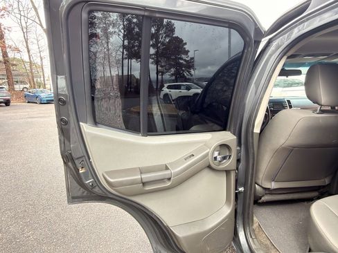 Used 2013 Nissan Xterra S w/ Value Package image 22