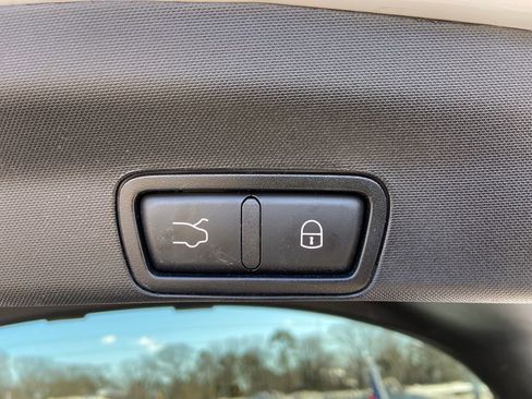 Used 2024 Alfa Romeo Stelvio Ti w/ Active Assist Plus Package image 29