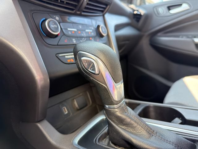 Used 2018 Ford Escape SE w/ Ford Safe & Smart Package AWD/4WD image 27