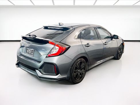 Used 2018 Honda Civic EX image 4