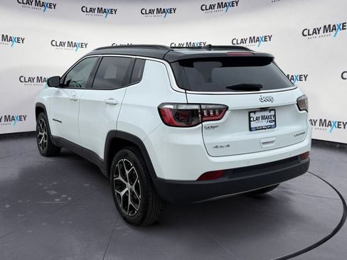 Used 2024 Jeep Compass Limited AWD/4WD image 3