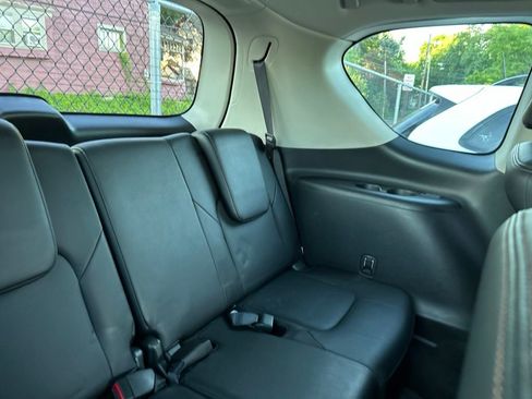 Used 2018 Nissan Armada Platinum w/ Captain Seat Package AWD/4WD image 13