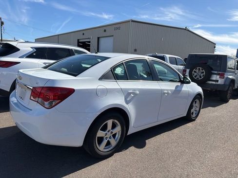 Used 2011 Chevrolet Cruze LT image 9