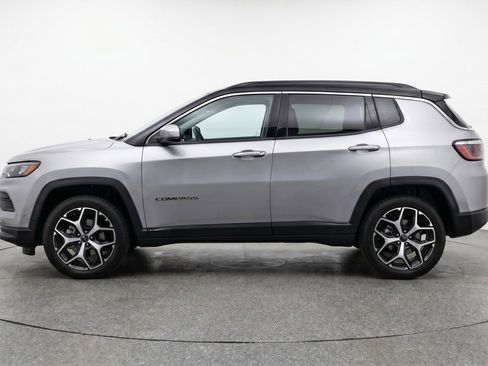 Used 2025 Jeep Compass Limited AWD/4WD image 5