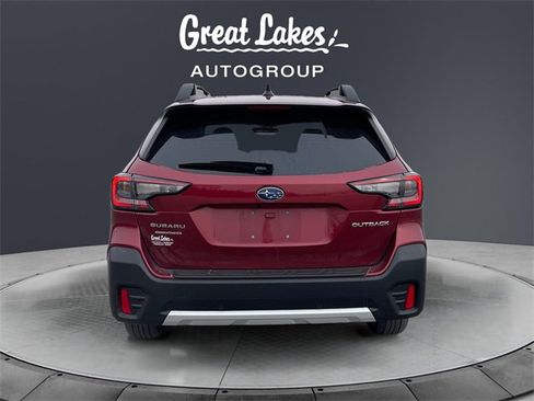 Used 2022 Subaru Outback Limited image 4