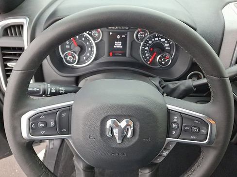 Used 2025 RAM 2500 Big Horn image 20