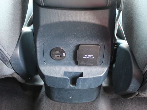 Used 2023 Ford Maverick XLT w/ XLT Luxury Package FWD image 16