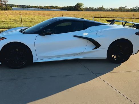 Used 2024 Chevrolet Corvette Stingray Preferred Conv w/ 2LT image 8
