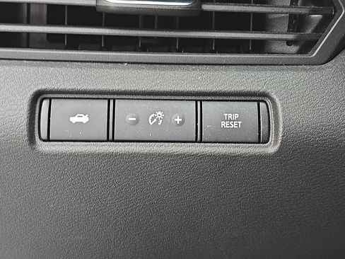 Certified 2023 Nissan Altima 2.5 SR w/ SR Premium Package image 25