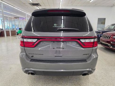 Used 2022 Dodge Durango SRT w/ Technology Group AWD/4WD image 6