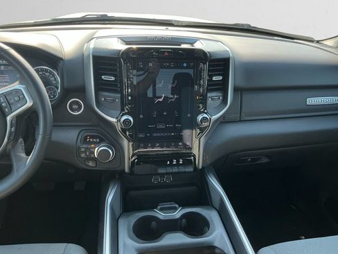 Used 2025 RAM 1500 Big Horn AWD/4WD image 11