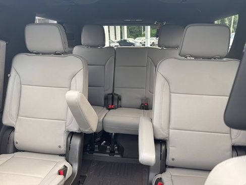 New 2026 GMC Yukon Elevation w/ Elevation Premium Package AWD/4WD image 13