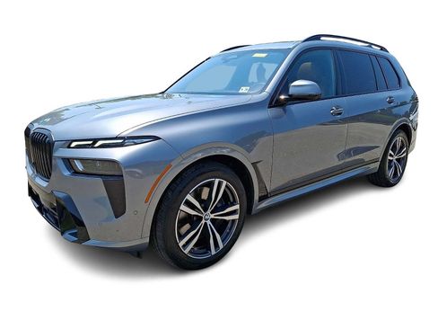 Used 2024 BMW X7 xDrive40i w/ M Sport Package AWD/4WD image 3