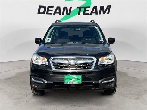 Used 2018 Subaru Forester 2.5i Premium w/ All-Weather Package image 3