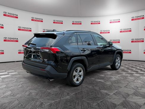 Certified 2025 Toyota RAV4 XLE AWD/4WD image 5
