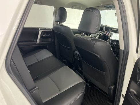 Used 2023 Toyota 4Runner SR5 Premium image 24