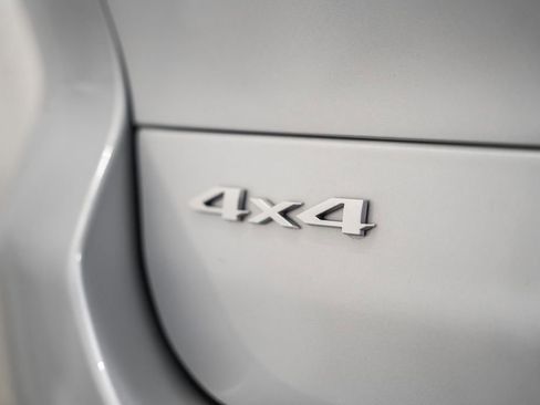 New 2025 Jeep Grand Cherokee L Laredo w/ Luxury Tech Group I image 9