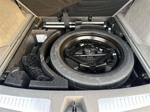 Certified 2023 Cadillac XT5 Premium Luxury image 29