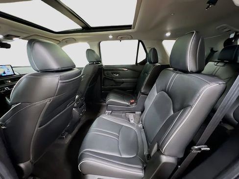 Used 2023 Honda Pilot Elite image 26
