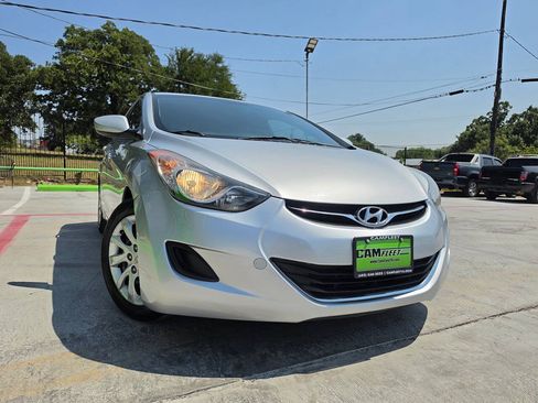 Used 2013 Hyundai Elantra GLS FWD image 56
