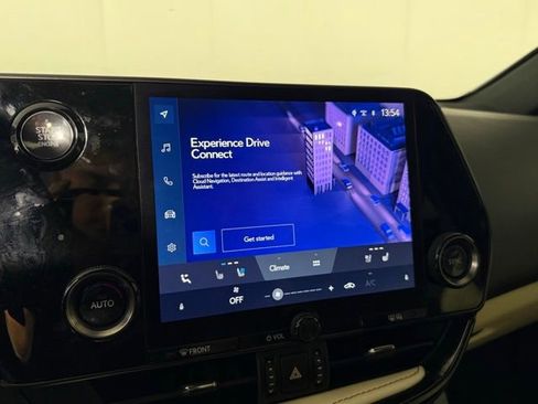 Used 2024 Lexus NX 250 FWD image 21