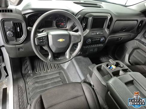 Certified 2025 Chevrolet Silverado 1500 W/T RWD image 10