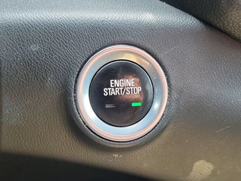 Used 2019 GMC Terrain SLE FWD image 16