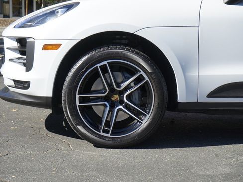 Used 2020 Porsche Macan S image 12