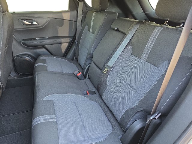 New 2026 Chevrolet Blazer LT w/ Midnight/Sport Edition FWD image 12