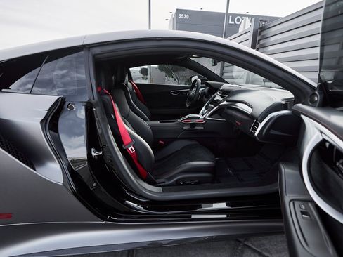 Used 2022 Acura NSX Type S image 29