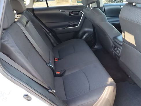 Used 2023 Toyota RAV4 LE FWD image 36