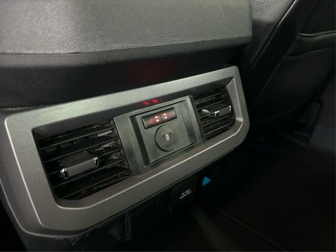 Used 2024 Ford F250 Lariat w/ Lariat Ultimate Package image 29