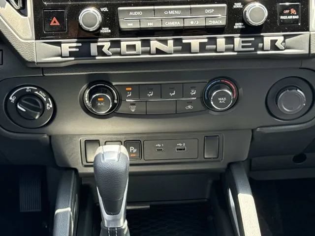 New 2026 Nissan Frontier SV w/ Tow Package AWD/4WD image 32