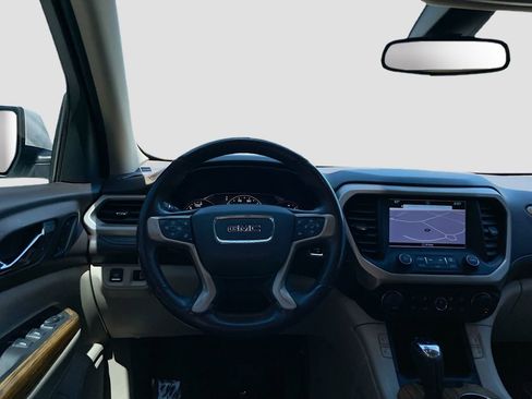 Used 2017 GMC Acadia Denali w/ Technology Package AWD/4WD image 24