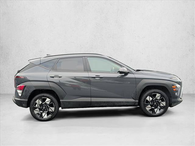 Used 2024 Hyundai Kona SEL AWD/4WD image 4