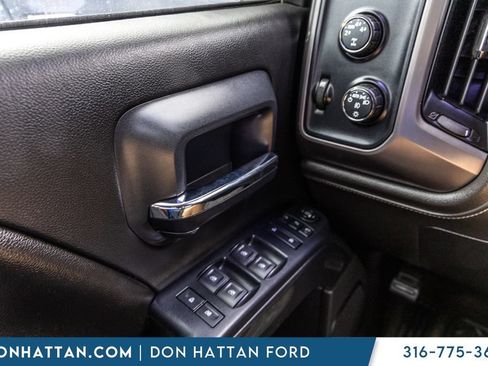 Used 2016 GMC Sierra 1500 SLE w/ All-Terrain Package AWD/4WD image 10