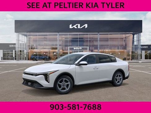 New 2025 Kia K4 LXS image 3